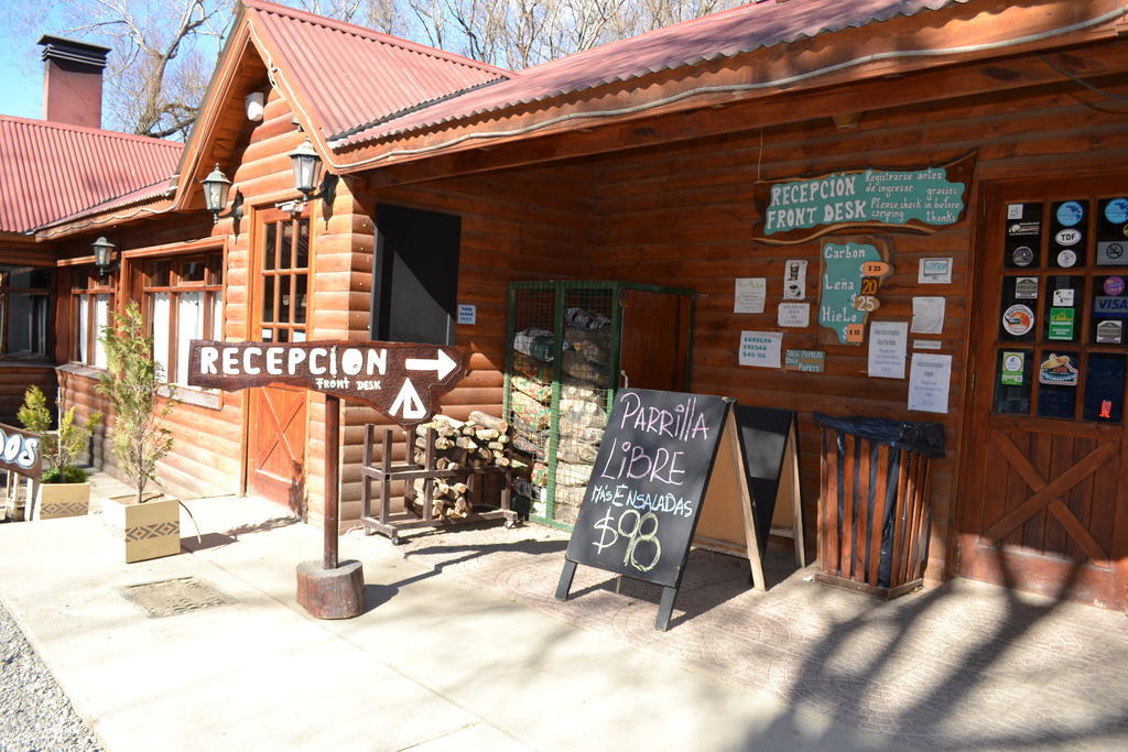 Camping Y Hostal El Ovejero เอลกาลาฟาเต ภายนอก รูปภาพ