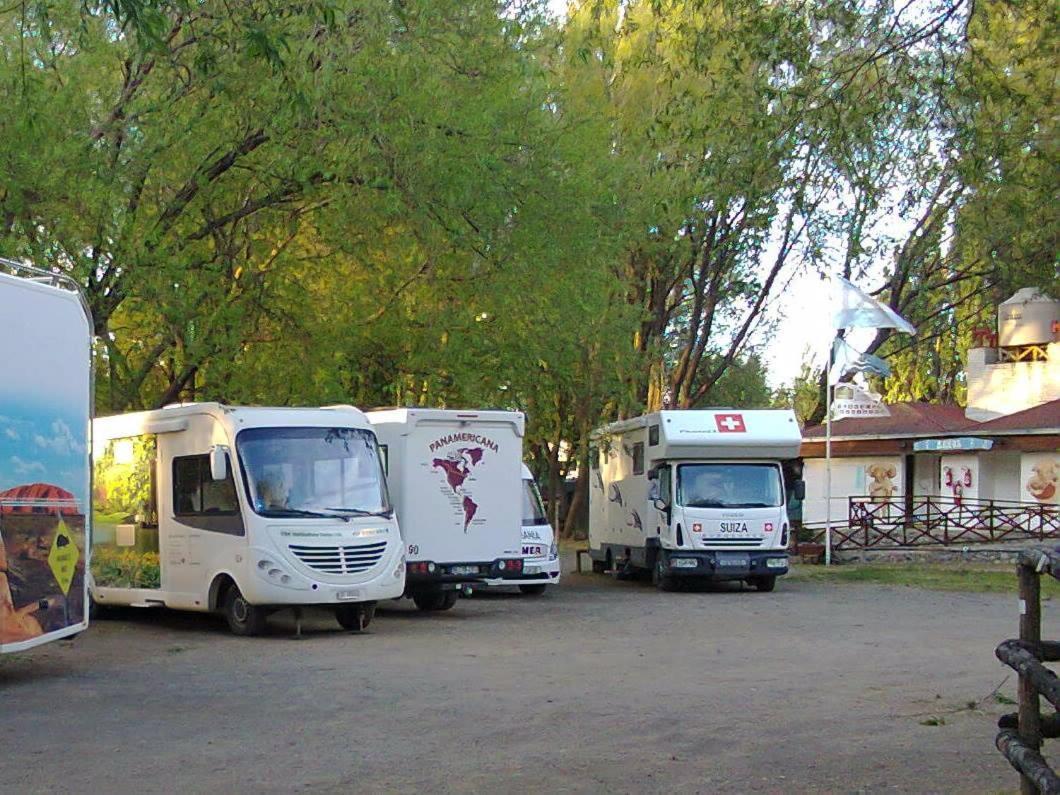 Camping Y Hostal El Ovejero เอลกาลาฟาเต ภายนอก รูปภาพ