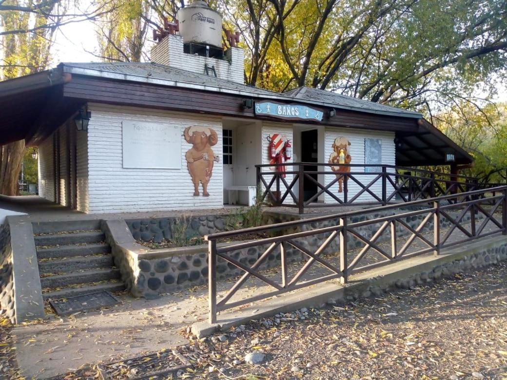 Camping Y Hostal El Ovejero เอลกาลาฟาเต ภายนอก รูปภาพ