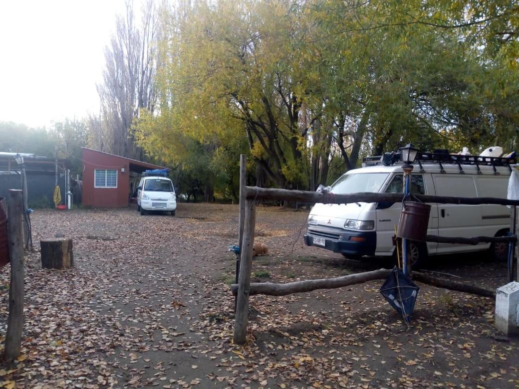 Camping Y Hostal El Ovejero เอลกาลาฟาเต ภายนอก รูปภาพ