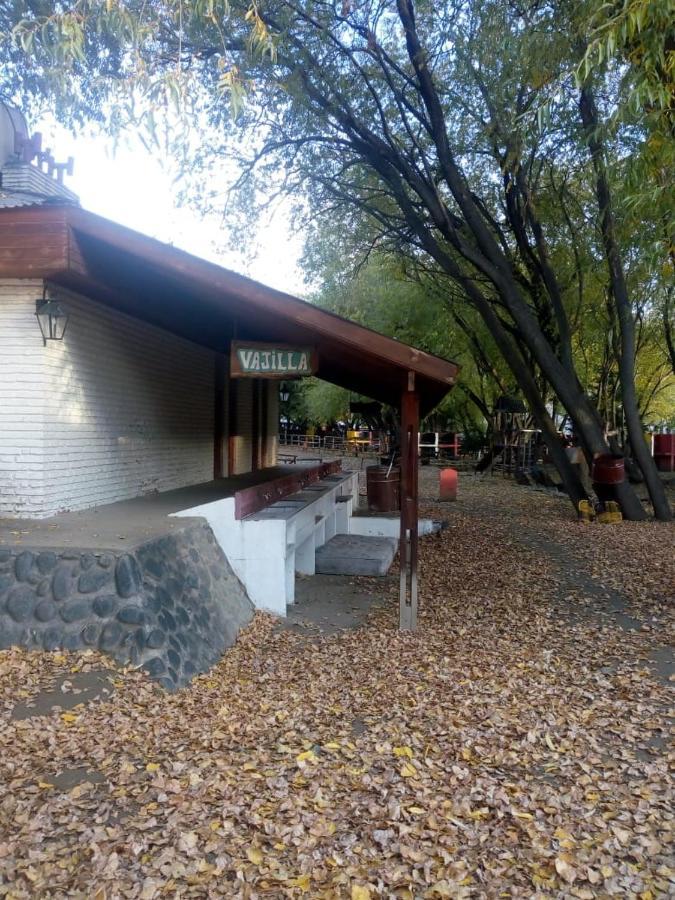 Camping Y Hostal El Ovejero เอลกาลาฟาเต ภายนอก รูปภาพ